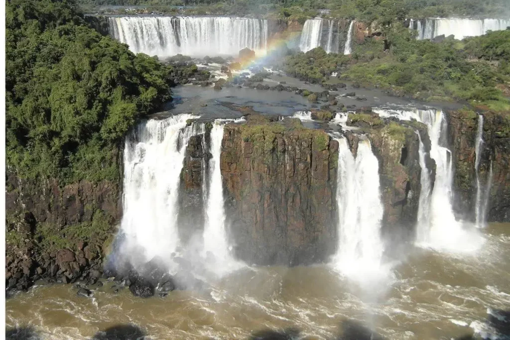 Melhor horário para visitar as Cataratas do Iguaçu
